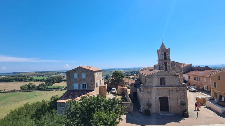 Aléria